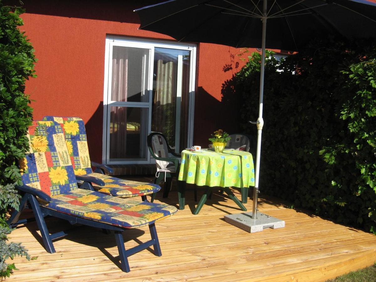 Ferienzimmer Huehnernest Hirtenweg 3 Zingst Esterno foto